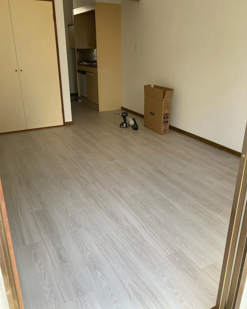 張り替えたフローリングの部屋